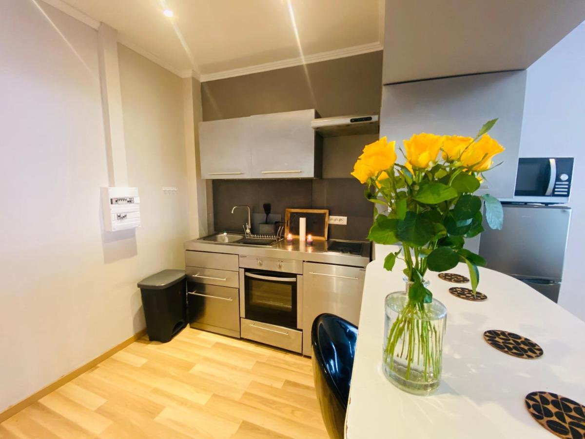 Magnifique Appartement 60M2 ,3 Pieces , Equipee,Tres Lumineux, 2 Minutes A Pied De La Plage Nice Eksteriør bilde
