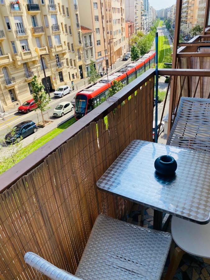 Magnifique Appartement 60M2 ,3 Pieces , Equipee,Tres Lumineux, 2 Minutes A Pied De La Plage Nice Eksteriør bilde