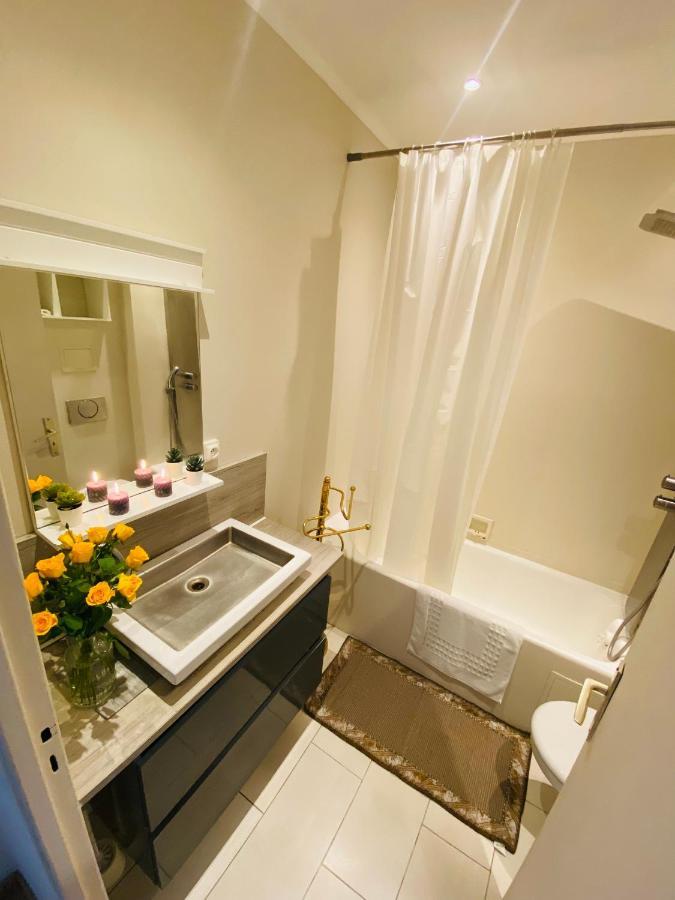 Magnifique Appartement 60M2 ,3 Pieces , Equipee,Tres Lumineux, 2 Minutes A Pied De La Plage Nice Eksteriør bilde