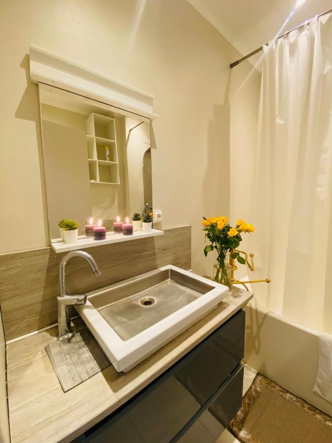 Magnifique Appartement 60M2 ,3 Pieces , Equipee,Tres Lumineux, 2 Minutes A Pied De La Plage Nice Eksteriør bilde
