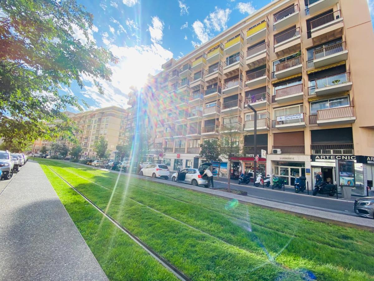 Magnifique Appartement 60M2 ,3 Pieces , Equipee,Tres Lumineux, 2 Minutes A Pied De La Plage Nice Eksteriør bilde